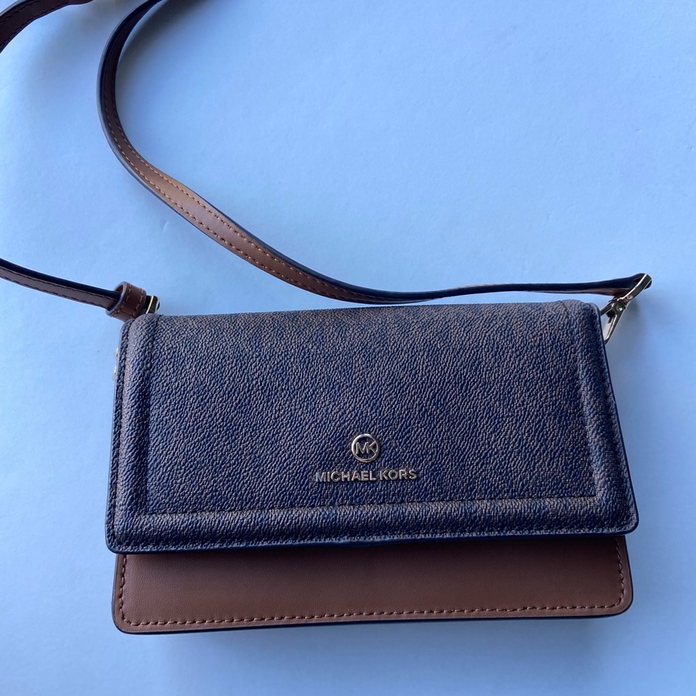 Michael Kors Crossbody Bag